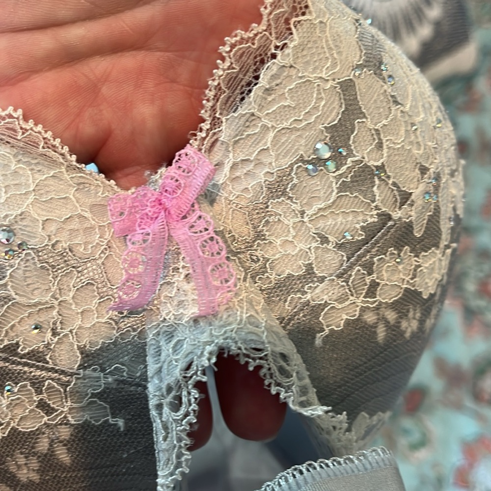 Dream Angels Victoria’s Secret lined Demi bra and panty set - Picture 8 of 8